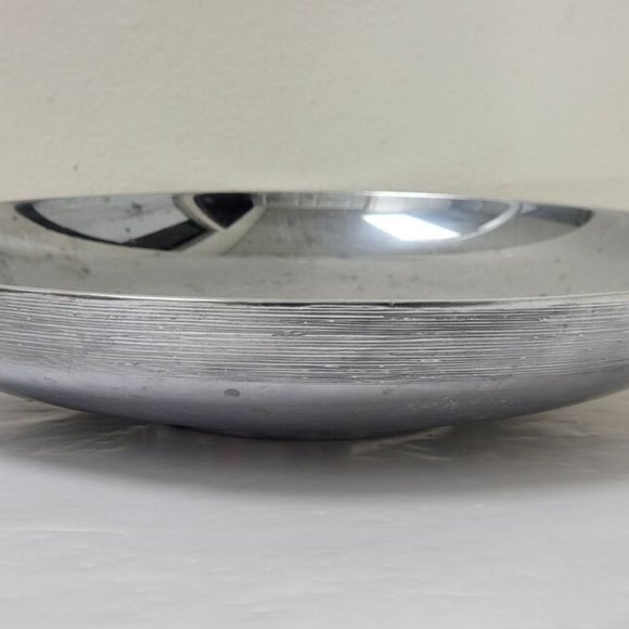 Vintage VERA WANG WEDGEOOD Metal SERVING BOWL Platter Large SILVER PLATED - Picture 2 of 7